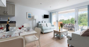 Sandpiper 3 - The Cove - Stunning views, Heated Pool, Allocated Parking